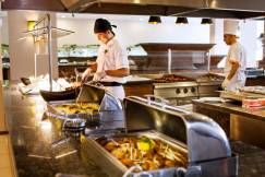 TUSAN BEACH RESORT Restaurants